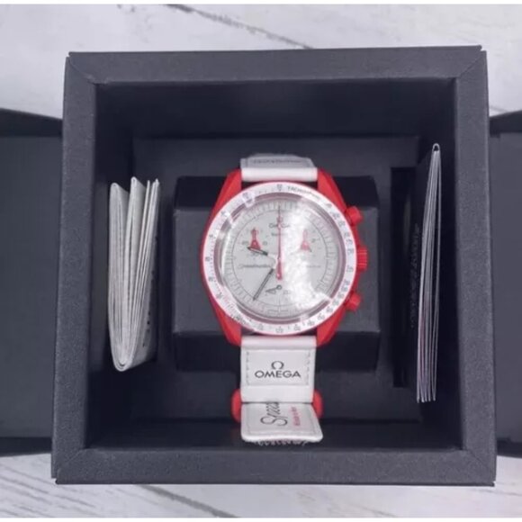 Authentic OMEGA X SWATCH Bioceramic MoonSwatch Mission to Mars SO33R100 Full Set - Picture 5 of 12